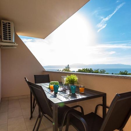 Apartments Didi Omišalj Εξωτερικό φωτογραφία
