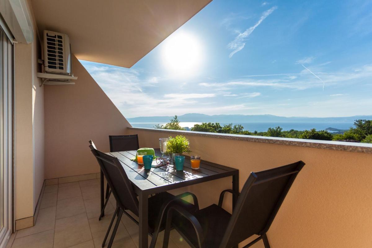 Apartments Didi Omišalj Εξωτερικό φωτογραφία